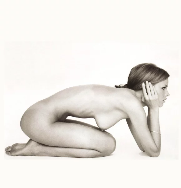 Eva Herzigova голая модель